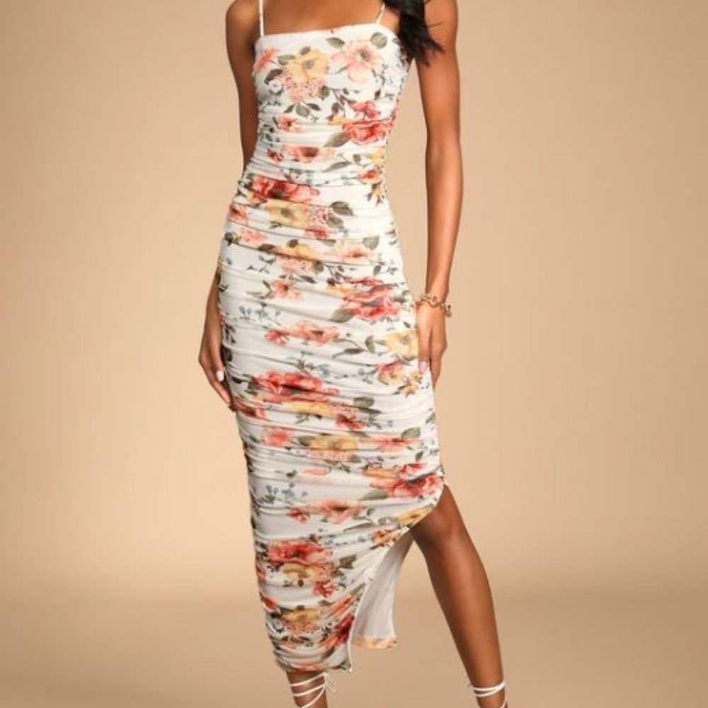 TAGS ON - Privy White Floral Print Ruched Mesh Bodycon Midi Dress, Size Large